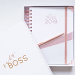 Lady-BOSS-Diar-2019_RoseGold-v-krabicke